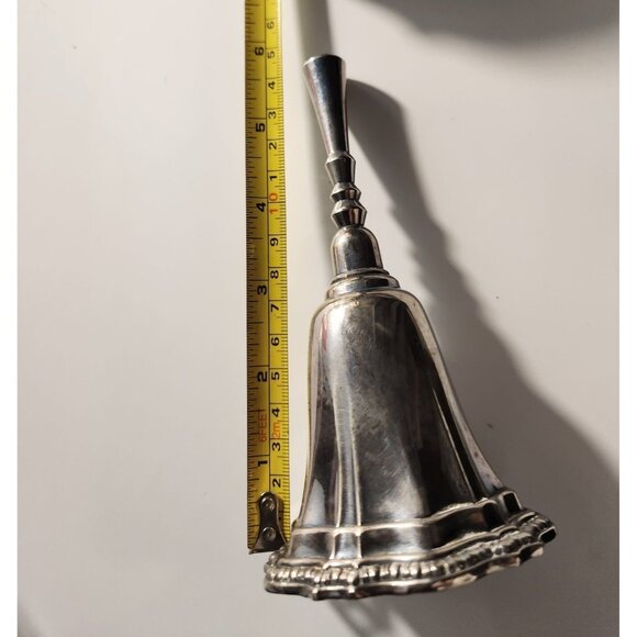 Handheld Bell Avon Silverplate Polished Finish 5.5" holiday christmas vtg - Picture 4 of 4